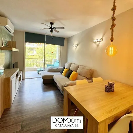 Domuum Holidays - Catalunya 92 Apartment Salou